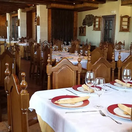Hotel El Cason De Poemas Grajera